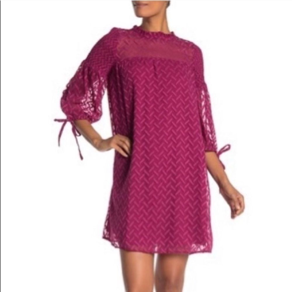 Susina NWT Nordstrom Sheath dress smocked sleeveXS